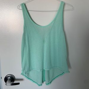 Women’s LuluLemon relaxed fit tank (M)
